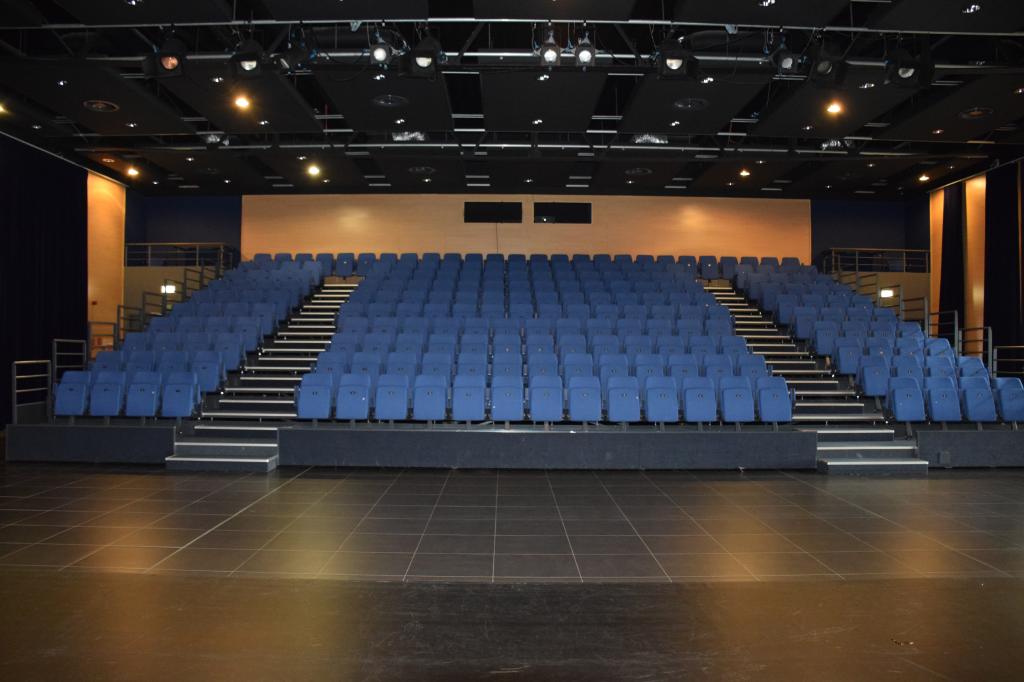 centrum ysara theaterzaal-1